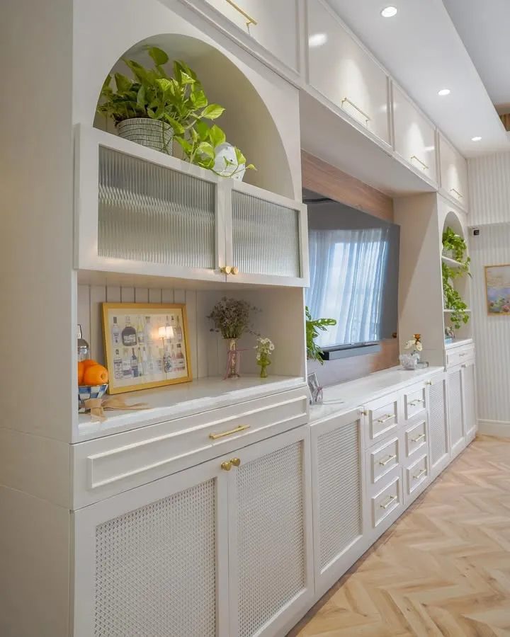 MJ+LR Residence — detail